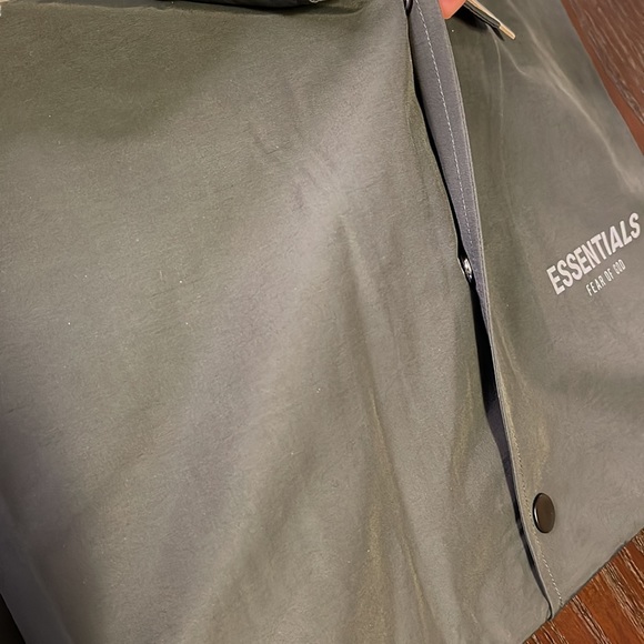 Essentials Fear Of God Black Coaches Jacket - Small - Picture 4 of 9